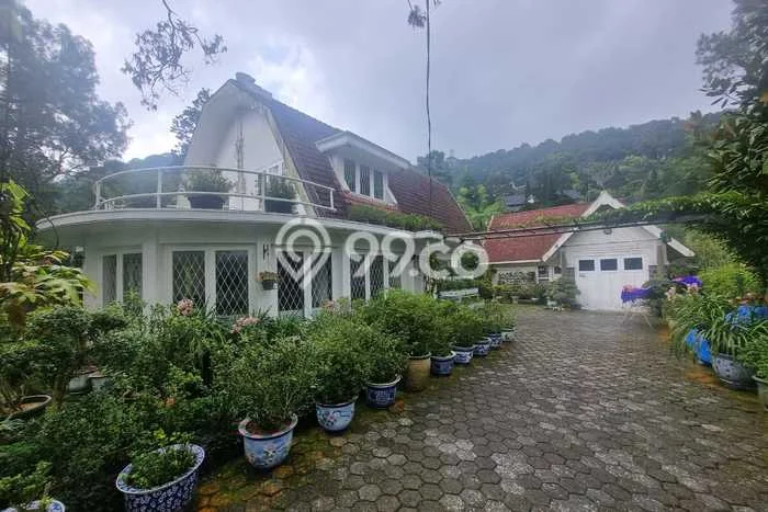 Tersedia Vila Kawasan Puncak, Luas 2000m², Lokasi Strategis Tersedia Vila Kawasan Puncak, Luas 2000m², Lokasi Strategis