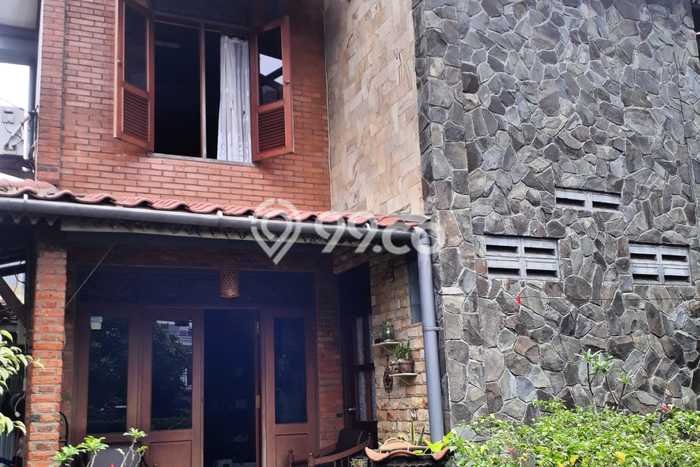 Rumah Luxury Modern Siap Huni di Sukmajaya Depok Rumah Luxury Modern Siap Huni di Sukmajaya Depok
