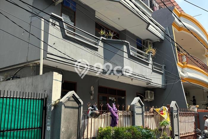 Dijual Segera Rumah Kost di Grogol, Jakarta Barat 22 Kamar Dijual Segera Rumah Kost di Grogol, Jakarta Barat 22 Kamar