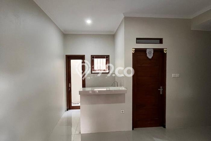 Disewakan! Rumah 3 Kamar Tidur &
2 Kamar Mandi di Dalung Permai, Denpasar Disewakan! Rumah 3 Kamar Tidur &
2 Kamar Mandi di Dalung Permai, Denpasar
