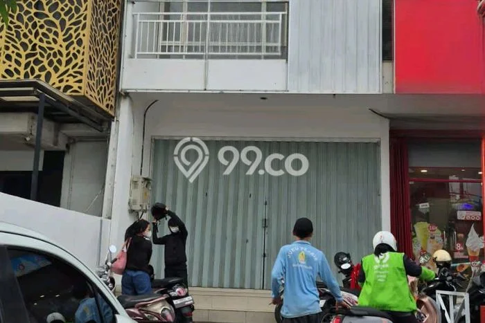 Area Strategis! Disewakan Ruko Lokasi Denpasar Selatan, Denpasar Cocok untuk Bisnis Area Strategis! Disewakan Ruko Lokasi Denpasar Selatan, Denpasar Cocok untuk Bisnis