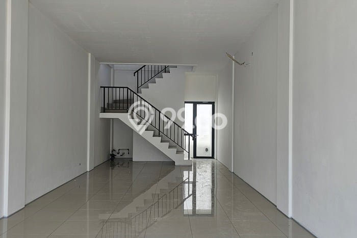 Unit Ruko Disewa Lokasi Cisauk, Tangerang Spesifikasi Luas Bangunan 136m2 Unit Ruko Disewa Lokasi Cisauk, Tangerang Spesifikasi Luas Bangunan 136m2