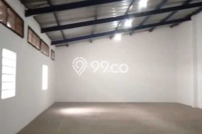 Area Strategis! Disewakan Gudang Lokasi Babakan Ciparay, Bandung Cocok untuk Bisnis Area Strategis! Disewakan Gudang Lokasi Babakan Ciparay, Bandung Cocok untuk Bisnis
