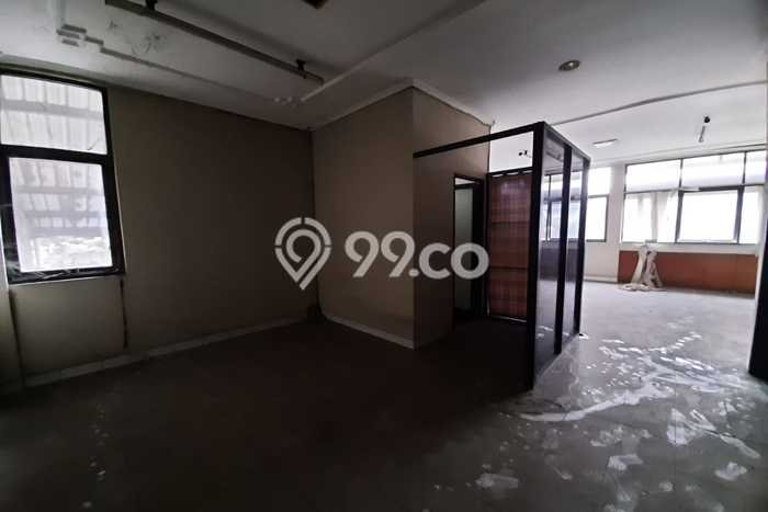 Unit Gudang Dijual di Cimahi LT 2490m2 & LB 2500m2 Unit Gudang Dijual di Cimahi LT 2490m2 & LB 2500m2