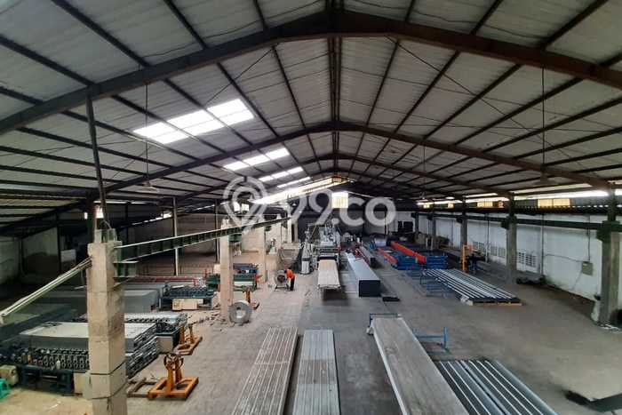Unit Gudang Dijual di Cimahi LT 2490m2 & LB 2500m2 Unit Gudang Dijual di Cimahi LT 2490m2 & LB 2500m2