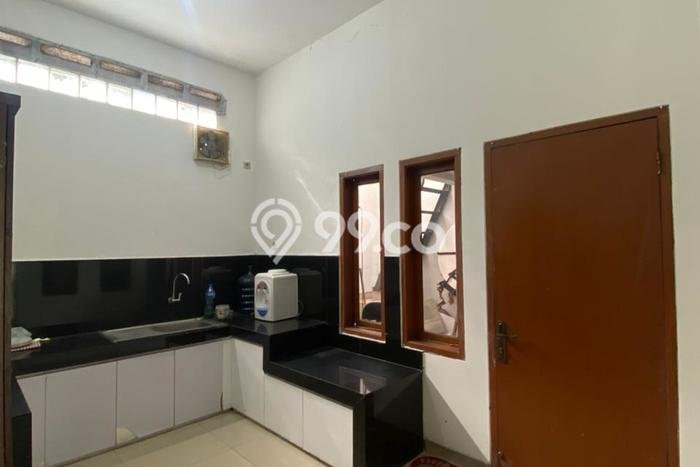 Ruko Dijual di Bandung LT 88m2 & LB 132m2 Lokasi Terbaik! Ruko Dijual di Bandung LT 88m2 & LB 132m2 Lokasi Terbaik!