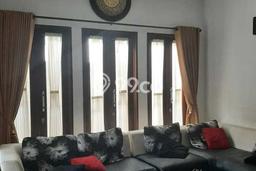 Rumah Luas Asri 5 KT Siap Pakai di Pungkur Bandung Rumah Luas Asri 5 KT Siap Pakai di Pungkur Bandung