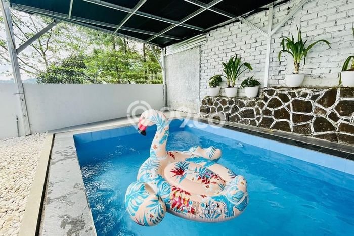 HOT DEAL! Vila di , Area 319m2m², Lokasi Strategis HOT DEAL! Vila di , Area 319m2m², Lokasi Strategis