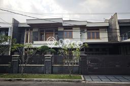 Rumah Elit LB 510m2 Siap Pakai Desain Elegan di Mekar Wangi, Bandung Rumah Elit LB 510m2 Siap Pakai Desain Elegan di Mekar Wangi, Bandung