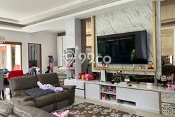 Ready to Use! Premium House LT 800m2 Desain Elegan di Bandung Kota Ready to Use! Premium House LT 800m2 Desain Elegan di Bandung Kota