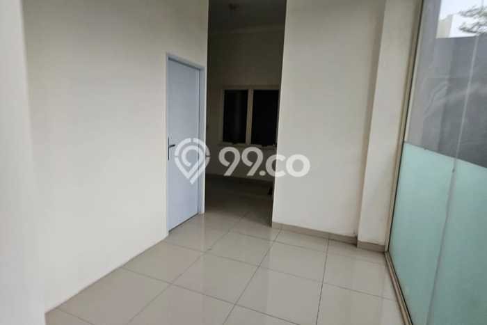 Ruko Disewa di Tangerang dengan LB 300m2 Area Komersial Ramai Ruko Disewa di Tangerang dengan LB 300m2 Area Komersial Ramai