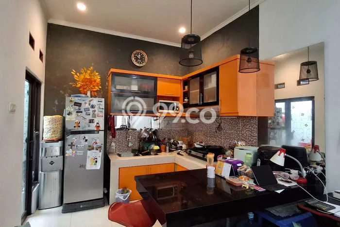 For Sale Rumah 2 Kamar Lokasi Strategis Bagus dan Strategis di Antapani For Sale Rumah 2 Kamar Lokasi Strategis Bagus dan Strategis di Antapani