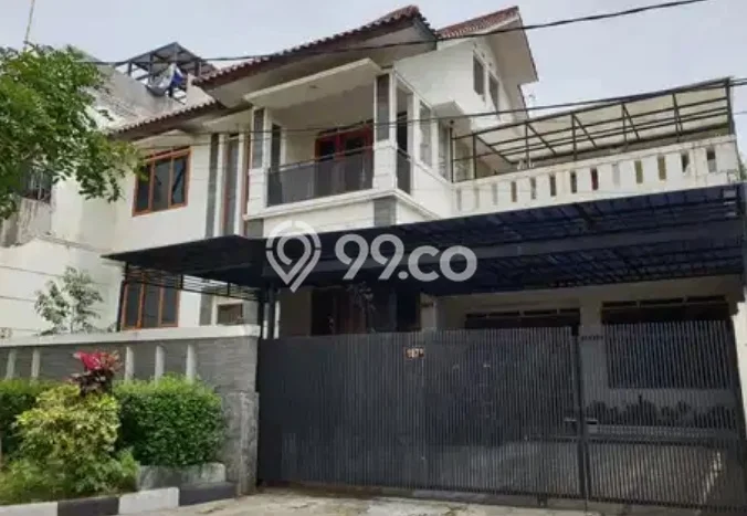 Jarang Ada! Rumah Sewa 6 Kamar Bagus Siap Huni Setiabudi Jarang Ada! Rumah Sewa 6 Kamar Bagus Siap Huni Setiabudi
