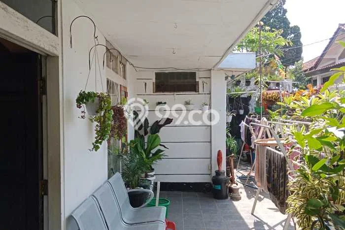 Hunian Cantik Minimalis Lb 200m2 di Coblong, Bandung Hunian Cantik Minimalis Lb 200m2 di Coblong, Bandung