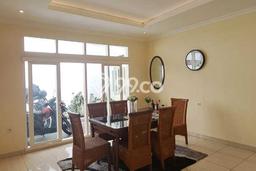 Lokasi terbaik! Rumah siap pakai disewakan di Lengkong LB 220m2 Lokasi terbaik! Rumah siap pakai disewakan di Lengkong LB 220m2