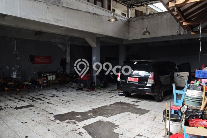 Disewakan Ruko di Kawasan Ramai Bandung Barat Luas 600m2 Disewakan Ruko di Kawasan Ramai Bandung Barat Luas 600m2