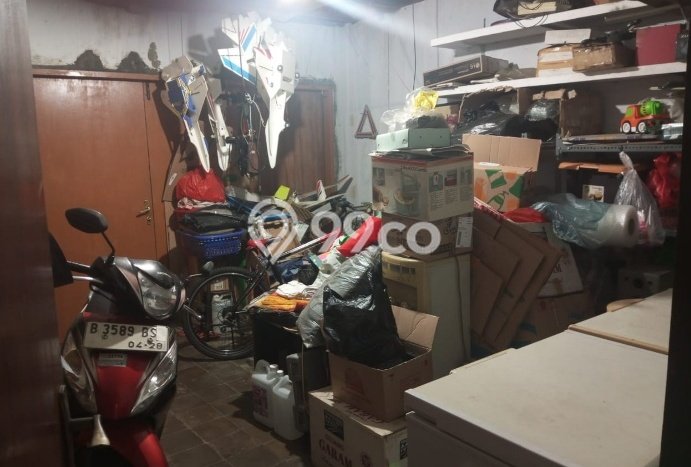 Rumah Eksklusif Siap Huni LT 180m2 di Kembangan, Jakarta Barat Rumah Eksklusif Siap Huni LT 180m2 di Kembangan, Jakarta Barat