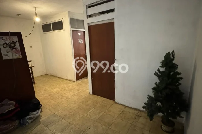 Sewa Rumah Murah di Tanjung Duren Jakarta Barat dengan 4 Kamar Tidur Sewa Rumah Murah di Tanjung Duren Jakarta Barat dengan 4 Kamar Tidur