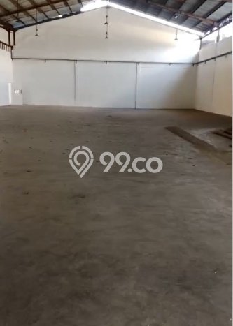 Unit Gudang Disewakan di Batu Ceper di Area Ramai & Strategis Unit Gudang Disewakan di Batu Ceper di Area Ramai & Strategis
