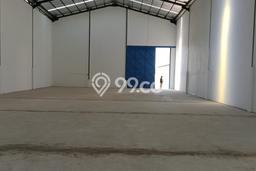 Gudang bagus disewakan di Pakuhaji Tangerang dengan LB 450m2 harga sewa terbaik Gudang bagus disewakan di Pakuhaji Tangerang dengan LB 450m2 harga sewa terbaik