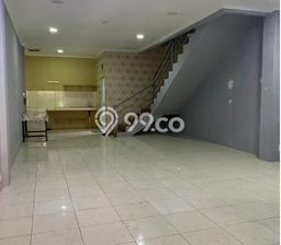 Sewa Rumah Strategis di Tomang LT 80m2 / LB 150m2 Kondisi Bagus Sewa Rumah Strategis di Tomang LT 80m2 / LB 150m2 Kondisi Bagus