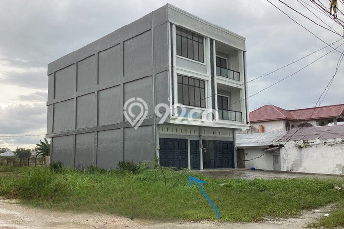 Ruko Dijual Lokasi Emas di Bukit Raya Luas 270m2 Ruko Dijual Lokasi Emas di Bukit Raya Luas 270m2
