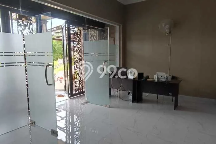 Rumah Strategis Minimalis Lb 171m2 di Tenayan Raya, Pekanbaru Rumah Strategis Minimalis Lb 171m2 di Tenayan Raya, Pekanbaru
