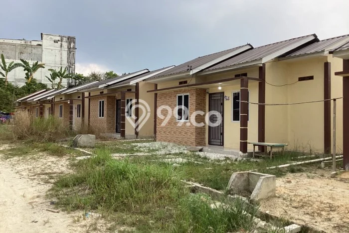 Rumah Sederhana Dijual di Rumbai 2 Kamar dengan LT 108m2 Rumah Sederhana Dijual di Rumbai 2 Kamar dengan LT 108m2