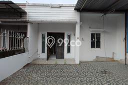 For Sale Rumah 3 Kamar Lokasi Ideal Nyaman dan Strategis di Tampan For Sale Rumah 3 Kamar Lokasi Ideal Nyaman dan Strategis di Tampan