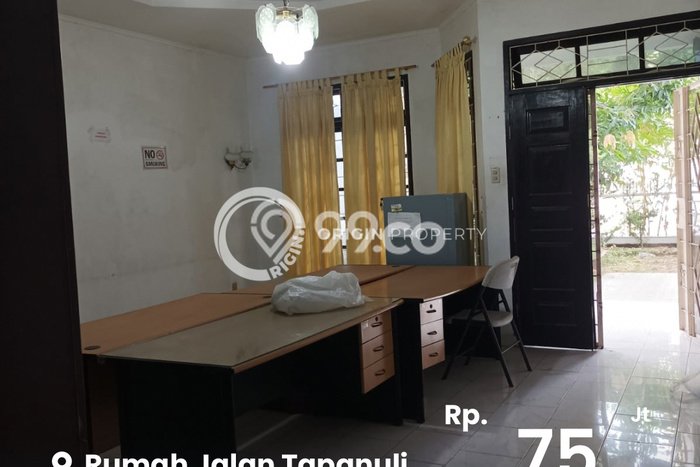 Rumah di Medan Kota, Akses ke Fasilitas, 4 KM, LT 248m² Bangunan 168m² Rumah di Medan Kota, Akses ke Fasilitas, 4 KM, LT 248m² Bangunan 168m²