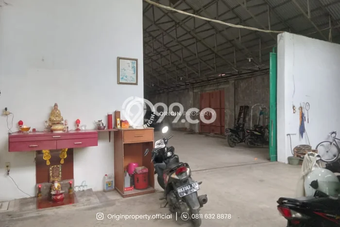 Gudang Area Bisnis di Medan Deli, Luas 1080m², Jalan Utama Gudang Area Bisnis di Medan Deli, Luas 1080m², Jalan Utama