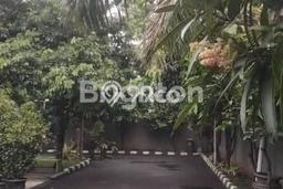 Hunian Mewah LB 262m2 Siap Pakai Desain Elegan di Lebak Bulus, Jakarta Selatan Hunian Mewah LB 262m2 Siap Pakai Desain Elegan di Lebak Bulus, Jakarta Selatan