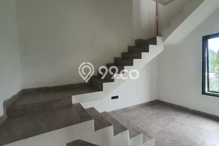 Tanah Dijual di Jakarta Timur Seluas 601m2 Strategis Tanah Dijual di Jakarta Timur Seluas 601m2 Strategis