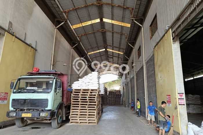 Komersial Bagus LT 6000m2 LB 4000m2 Dijual di Cileungsi Bogor Komersial Bagus LT 6000m2 LB 4000m2 Dijual di Cileungsi Bogor