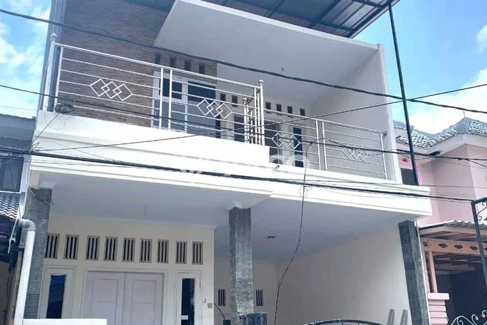 Rumah Minimalis 4 Kamar LT 90m2 di Harapan Indah Rumah Minimalis 4 Kamar LT 90m2 di Harapan Indah