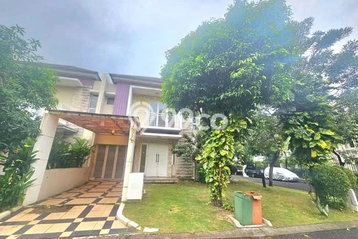 Disewakan! Rumah 4 Kamar Tidur &
4 Kamar Mandi di Summarecon Bekasi, Bekasi Disewakan! Rumah 4 Kamar Tidur &
4 Kamar Mandi di Summarecon Bekasi, Bekasi