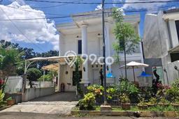 Rumah Mewah Siap Huni LT 150m2 di Jatinegara, Jakarta Timur Rumah Mewah Siap Huni LT 150m2 di Jatinegara, Jakarta Timur