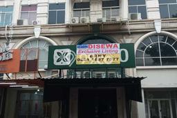 Disewakan Ruko di Kawasan Ramai Green Lake City Luas 236m2 Disewakan Ruko di Kawasan Ramai Green Lake City Luas 236m2