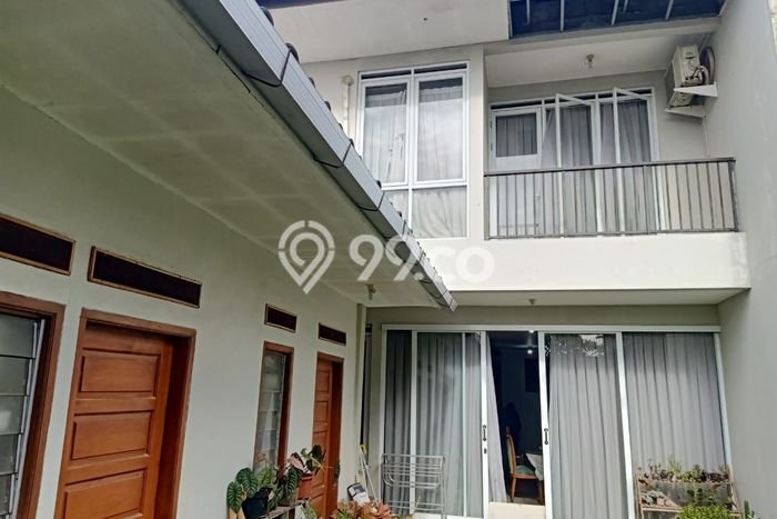 Rumah Mewah LB 160m2 Siap Huni Desain Elegan di Parongpong, Bandung Rumah Mewah LB 160m2 Siap Huni Desain Elegan di Parongpong, Bandung