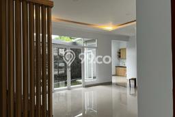 Rumah Luxury Modern Tanpa Renovasi di Cigadung Bandung Rumah Luxury Modern Tanpa Renovasi di Cigadung Bandung