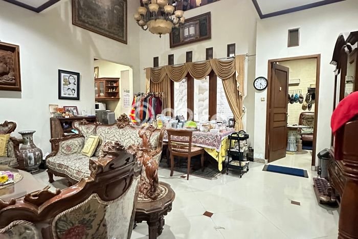 Rumah Elit Modern Tanpa Renovasi di Kopo Permai Bandung Rumah Elit Modern Tanpa Renovasi di Kopo Permai Bandung