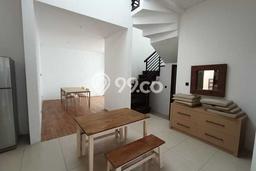 Rumah area Setra Murni, Akses ke Stasiun, 4 KT, Luas 165m2m² LB 160m2m² Rumah area Setra Murni, Akses ke Stasiun, 4 KT, Luas 165m2m² LB 160m2m²