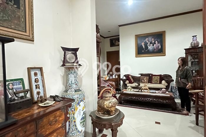 Rumah Elit Modern Tanpa Renovasi di Kopo Permai Bandung Rumah Elit Modern Tanpa Renovasi di Kopo Permai Bandung