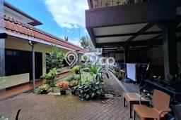 Rumah 5 KT 4 KM di Area Premium , Bandung Rumah 5 KT 4 KM di Area Premium , Bandung