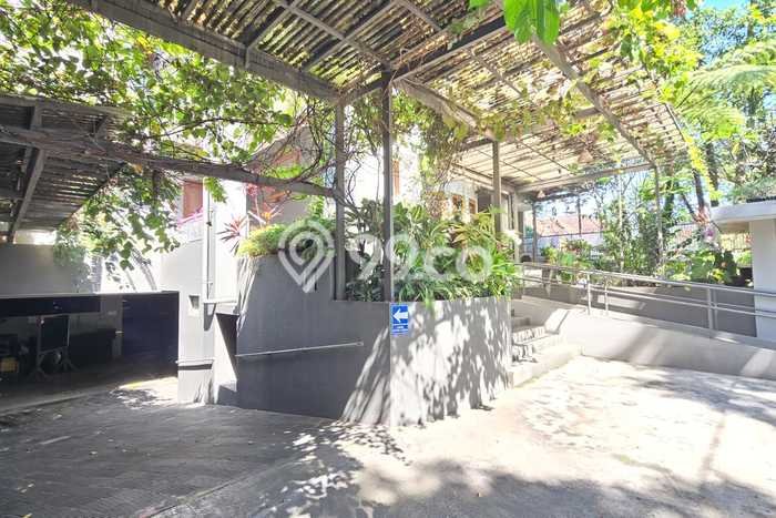 Jual Segera Rumah 5 KT 6 KM di Jantung Kota Sayap Dago, Bandung Jual Segera Rumah 5 KT 6 KM di Jantung Kota Sayap Dago, Bandung