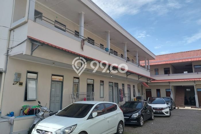 Area Ramai! Komersial Dijual di Cimahi Utara untuk Bisnis Luas Bangunan 486m2 Area Ramai! Komersial Dijual di Cimahi Utara untuk Bisnis Luas Bangunan 486m2
