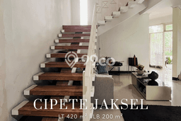 Jual Rumah Mewah Megah Dengan View Cantik di Cipete, Jakarta Selatan Jual Rumah Mewah Megah Dengan View Cantik di Cipete, Jakarta Selatan
