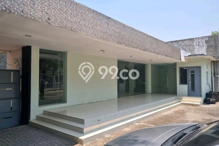 Rumah Asri area Gubeng, 2 KM, Lokasi Strategis Rumah Asri area Gubeng, 2 KM, Lokasi Strategis