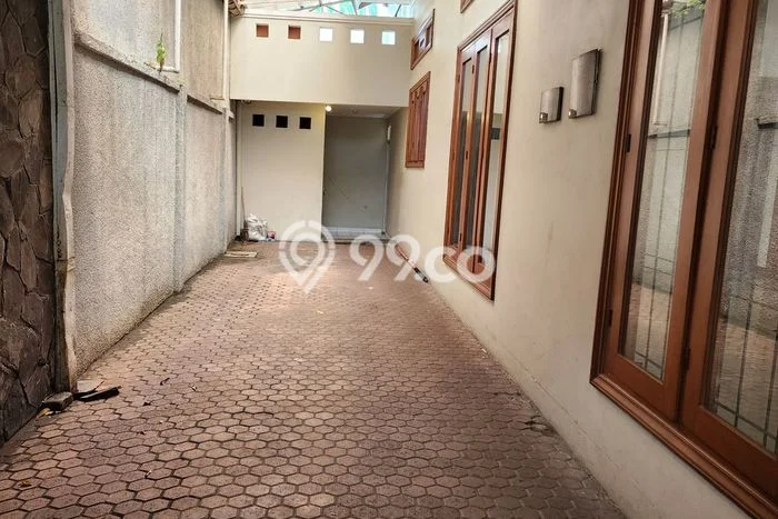 Rumah Eksklusif Dijual LT 743m2 di Menteng, Jakarta Pusat Rumah Eksklusif Dijual LT 743m2 di Menteng, Jakarta Pusat