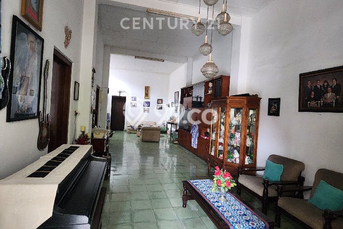 Siap Huni Rumah Mewah 4 Kamar di Senen Dekat ke Mana Saja Siap Huni Rumah Mewah 4 Kamar di Senen Dekat ke Mana Saja